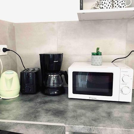 Jolie Appartement 2 Chambres 65M2 Au Centre Ville 丰特奈勒孔特 外观 照片