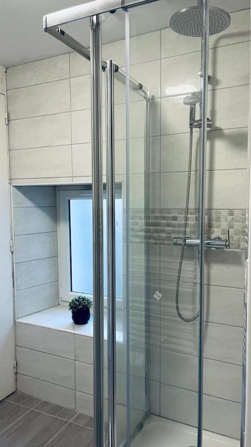 Jolie Appartement 2 Chambres 65M2 Au Centre Ville 丰特奈勒孔特 外观 照片